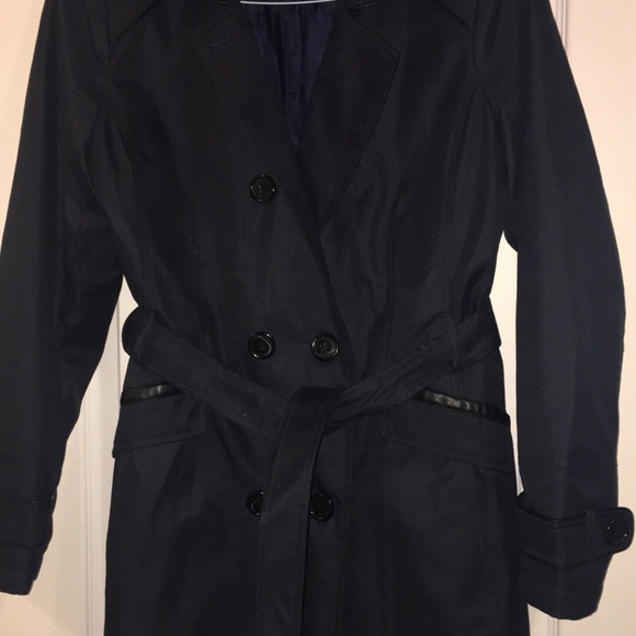 Brand new coats different size - Picture 7 of 7